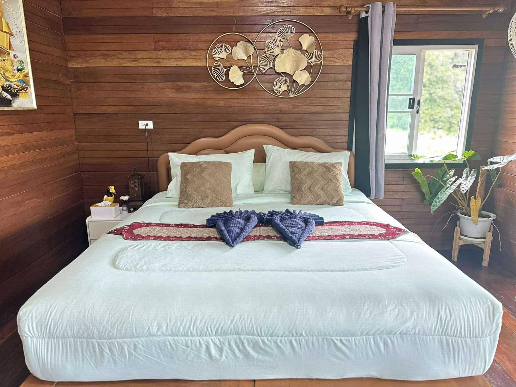 บ้านสวนปิยนันท์ *